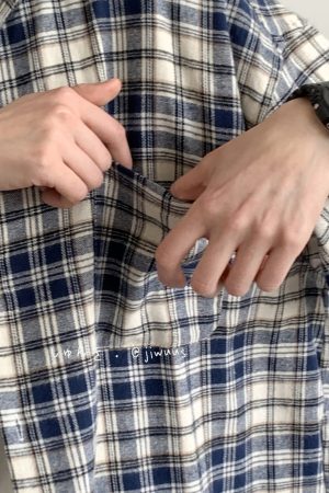 Summer Retro Plaid Short Sleeve Shirt for Men and Women - Casual Loose Fit College Style Work Shirt