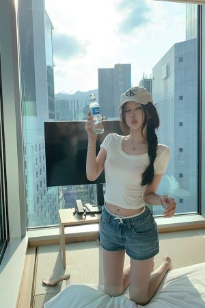 Summer Semi-Permanent Short Sleeve T-Shirt - Women's Basic Versatile Slim Fit Top for Hot Girls - 90s Inspired Fashion