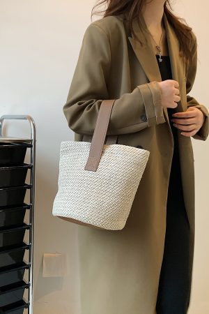 Summer Woven Straw Bucket Bag for Women - 2025 Stylish Beach Handbag, Vacation Essential, Small Tote for Girls