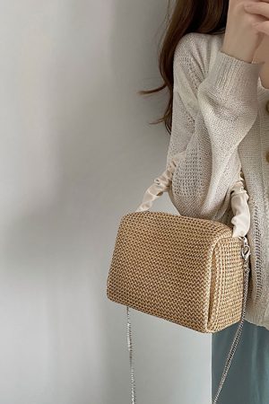 Summer Woven Straw Tote Bag for Women, French Style Color-Blocking Crossbody Bag, 2024 Niche Versatile Chain Design