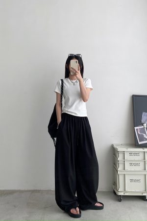 Sun Grapefruit Short-Sleeve T-Shirt for Women - Round Neck Slim-Fit Summer Top, Trendy Niche Shoulder Style