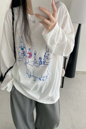 Sun Protection Cartoon Long Sleeve T-Shirt in Thin All-Cotton with Slimming Fit and Round Neck â€“ Perfect for Casual Summer Style