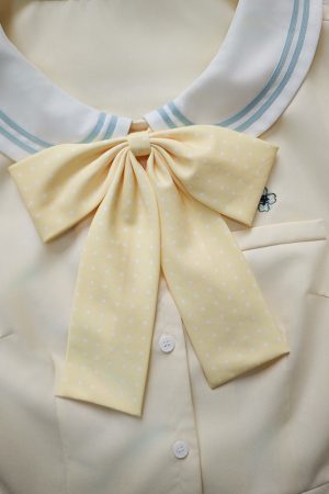 Super Large Polka Dot Bowtie Uniform Accessory - Adjustable Pink Bowknot for Versatile College Style, Cute Pudding Bear Design