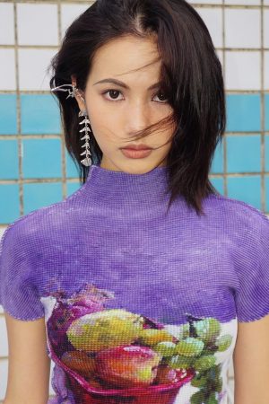 Sweet Grapes Pleated T-Shirt Top - Art Student Series Still Life Design, Pre-Exam Inspiration, Perfect for 90s and Y2K Styles