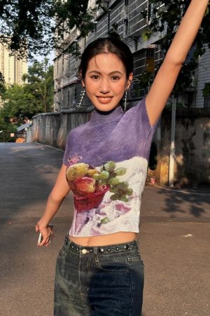 Sweet Grapes Pleated T-Shirt Top - Art Student Series Still Life Design, Pre-Exam Inspiration, Perfect for 90s and Y2K Styles
