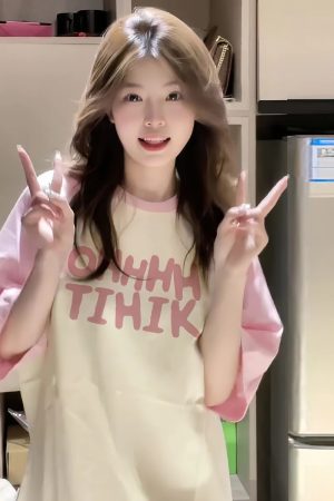 Sweet Pink Shoulder-Split Short Sleeve T-Shirt for Summer - Patchwork Style for Girls and Teens