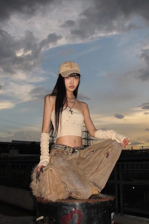 Sweet Style Strapless Crop Top and Sleeve Set with Bowknot, Pearl, and Rhinestone Details â€“ Perfect for Early Autumn Fashion