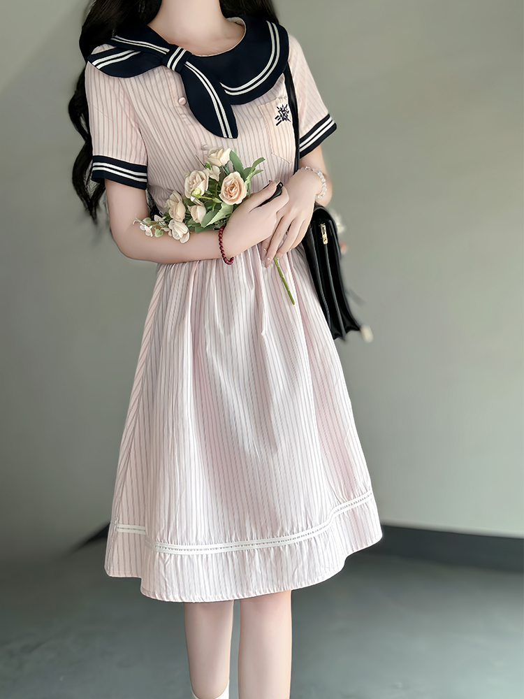 Sweetheart Pudding Bear JK Uniform College Style Dress with Butterfly Collar - Slimming Summer Dress for Women Sweetheart Pudding Bear JK Uniform College Style Dress with Butterfly Collar - Slimming Summer Dress for Women