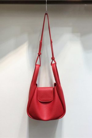 Textured Commuter Women's Handheld Vegetable Basket Bag - Stylish Water Bucket Shoulder Crossbody Tote for Everyday Use