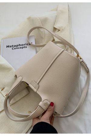 Textured Women's Handbag - Versatile Crossbody Bucket Bag for Spring/Summer 2025 Fashion