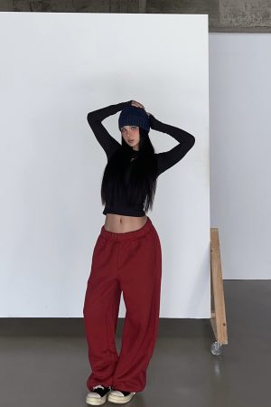 Thick Fleece 2-in-1 Butt-Lifting Sweatpants for Cold Weather, Narrow Waist Drawstring, Super Warm, Available in 3 Colors