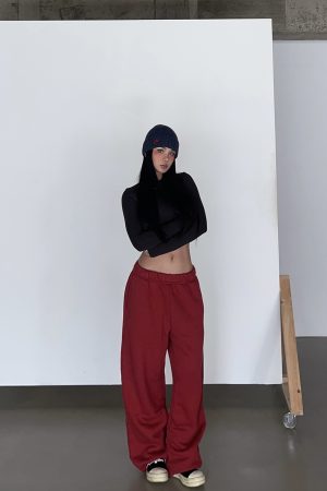 Thick Fleece 2-in-1 Butt-Lifting Sweatpants for Cold Weather, Narrow Waist Drawstring, Super Warm, Available in 3 Colors