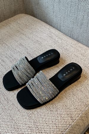 Thick-Heeled Water Drill Slippers for Women, Summer 2025 Mid-Heel Sandals, Stylish One-Word Design for Skirts and Casual Outfits