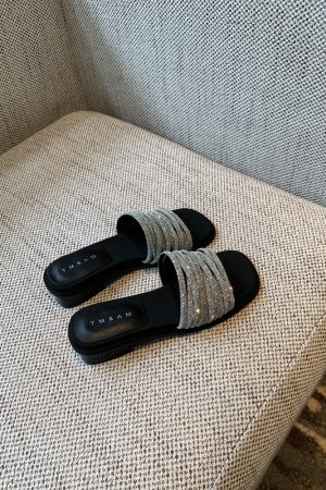 Thick-Heeled Water Drill Slippers for Women, Summer 2025 Mid-Heel Sandals, Stylish One-Word Design for Skirts and Casual Outfits