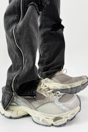 Thick-Soled Black Dad Sneakers for Men and Women - Height-Increasing Streetwear Warrior Sports Shoes