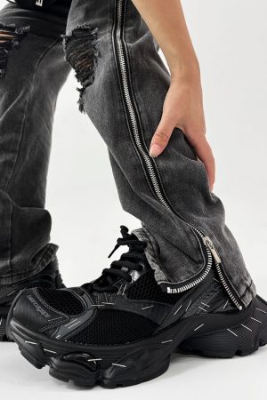 Thick-Soled Black Dad Sneakers for Men and Women - Height-Increasing Streetwear Warrior Sports Shoes