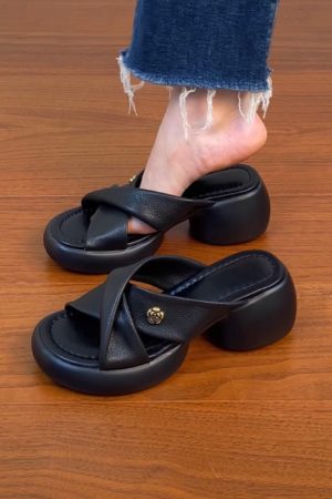 Thick-Soled Cross-Strap High Heels Sandals for Women - Summer 2025 Outdoor Footwear, Trendy Y2K Style