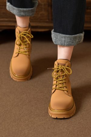 Thick-Soled Genuine Leather Yellow Martin Ankle Boots for Women - Spring & Autumn Short Booties, Sizes 41-43