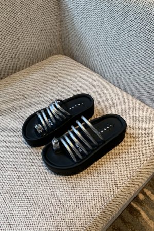 Thick-Soled Open-Toe Platform Sandals for Women - Summer 2025 Casual One-Strap Height-Increasing Slippers