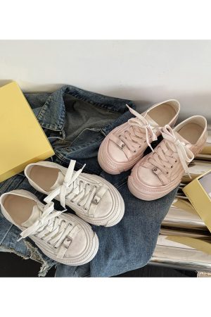 Thick-Soled Sheepskin Lace-Up Vintage White Sneakers for Women - Versatile Sports Casual Shoes, Trendy 90s Style