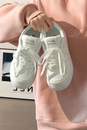 Thick-Soled White Bread Loaf Shoes for Women - Breathable, Versatile Spring/Summer Style, Height-Increasing Platform Sneakers