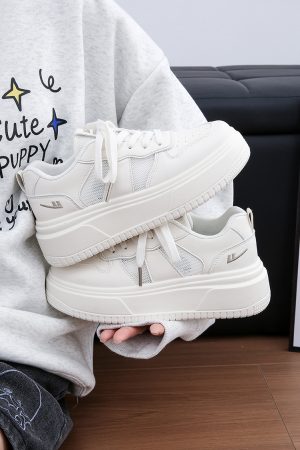 Thick-Soled White Bread Loaf Shoes for Women - Breathable, Versatile Spring/Summer Style, Height-Increasing Platform Sneakers