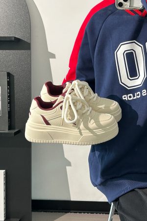 Thick-Soled White Bread Loaf Shoes for Women - Breathable, Versatile Spring/Summer Style, Height-Increasing Platform Sneakers