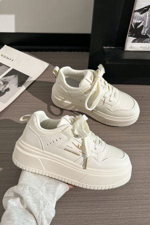 Thick-Soled White Mesh Shoes for Women - Summer 2025 New Style, Breathable, Height-Increasing, Versatile Big Toe Design