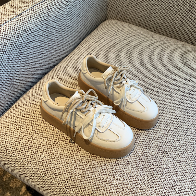Thick-Soled White Sneakers for Women - 2025 Spring Korean Style Lace-Up Casual Board Training Shoes Thick-Soled White Sneakers for Women - 2025 Spring Korean Style Lace-Up Casual Board Training Shoes