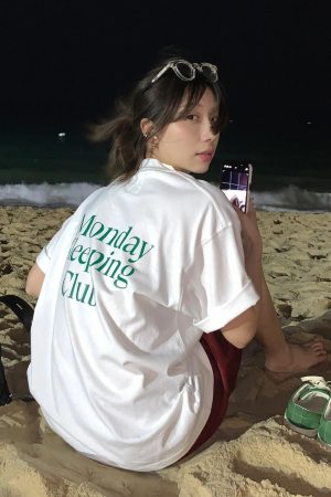 Timeless Korean Minimalist Heavyweight Cotton Short-Sleeve T-Shirt for Summer Casual Style