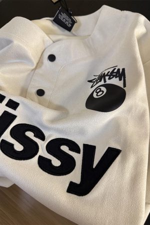 Trendy Black Embroidered Cotton Short Sleeve T-Shirt for Men and Women, American Style Buttonless Polo Top, Casual Fashion Essential