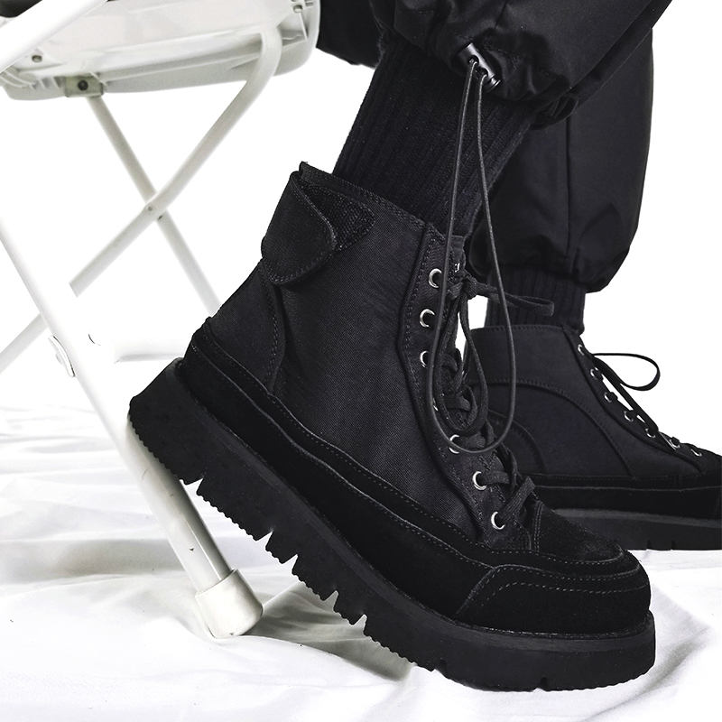 Trendy Black High-Top Martin Boots for Men, British-Style Canvas Motorcycle Sneakers, Functional Hong Kong Fashion Trendy Black High-Top Martin Boots for Men, British-Style Canvas Motorcycle Sneakers, Functional Hong Kong Fashion