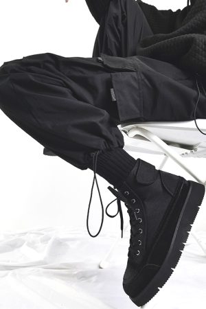 Trendy Black High-Top Martin Boots for Men, British-Style Canvas Motorcycle Sneakers, Functional Hong Kong Fashion