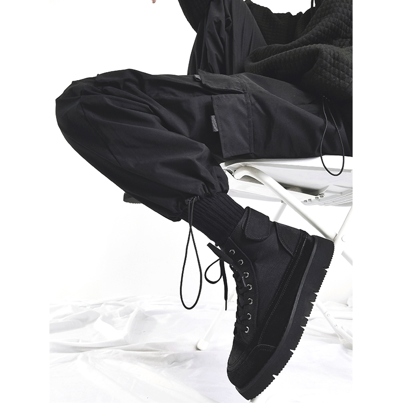 Trendy Black High-Top Martin Boots for Men, British-Style Canvas Motorcycle Sneakers, Functional Hong Kong Fashion Trendy Black High-Top Martin Boots for Men, British-Style Canvas Motorcycle Sneakers, Functional Hong Kong Fashion