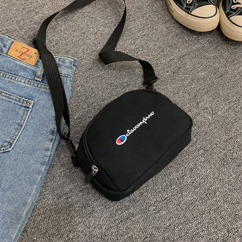 Trendy Canvas Crossbody Bag for Women - Versatile Small Bag for Spring Summer 2025 - Fresh Y2K Style Trendy Canvas Crossbody Bag for Women - Versatile Small Bag for Spring Summer 2025 - Fresh Y2K Style