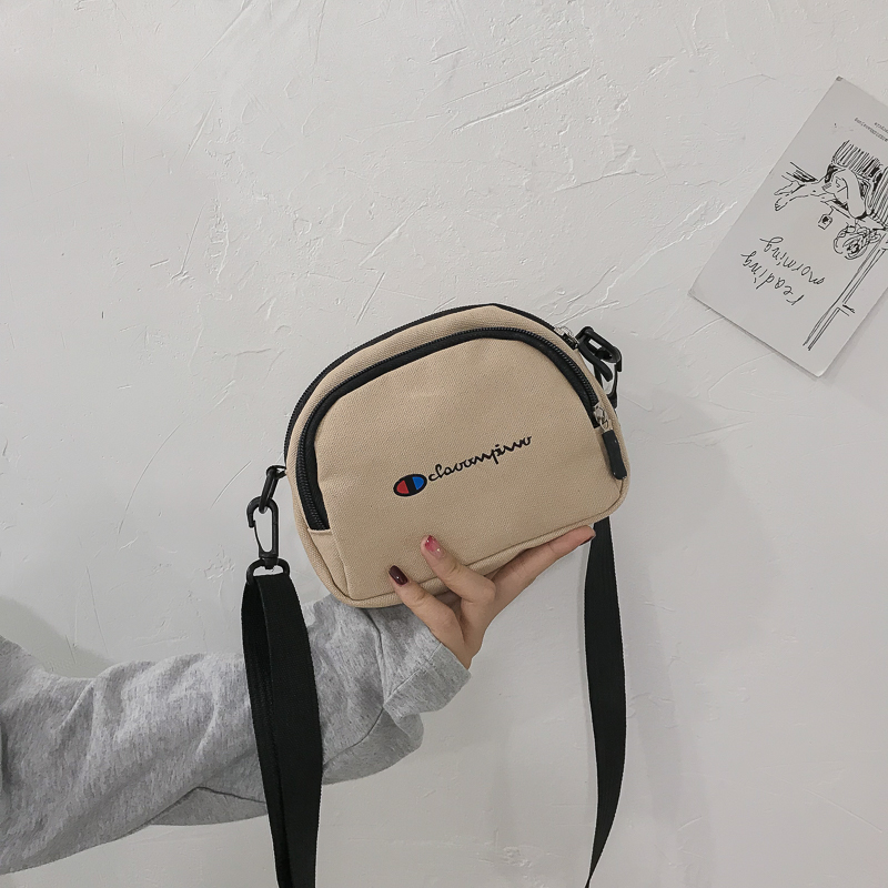 Trendy Canvas Crossbody Bag for Women - Versatile Small Bag for Spring Summer 2025 - Fresh Y2K Style Trendy Canvas Crossbody Bag for Women - Versatile Small Bag for Spring Summer 2025 - Fresh Y2K Style