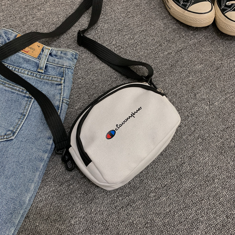 Trendy Canvas Crossbody Bag for Women - Versatile Small Bag for Spring Summer 2025 - Fresh Y2K Style Trendy Canvas Crossbody Bag for Women - Versatile Small Bag for Spring Summer 2025 - Fresh Y2K Style