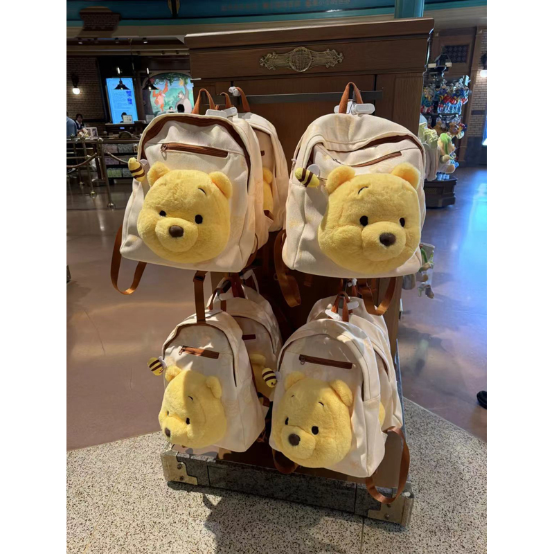 Trendy Cartoon Winnie the Pooh Plush Backpack - Large Capacity Shoulder Bag for School, Autumn and Winter Fashion Trendy Cartoon Winnie the Pooh Plush Backpack - Large Capacity Shoulder Bag for School, Autumn and Winter Fashion