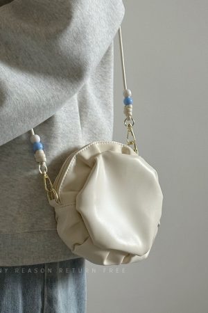 Trendy Cloud-Shaped PU Crossbody Bag for Women, Cute Wrinkled Round Shoulder Bag with Chain Detail, 2024 Fashion Accessory