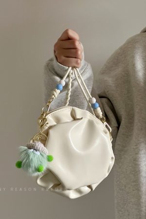 Trendy Cloud-Shaped PU Crossbody Bag for Women, Cute Wrinkled Round Shoulder Bag with Chain Detail, 2024 Fashion Accessory