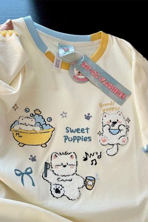Trendy Color-Block Embroidered Cute Cat Short Sleeve T-Shirt for Women - Summer Fashion Must-Have