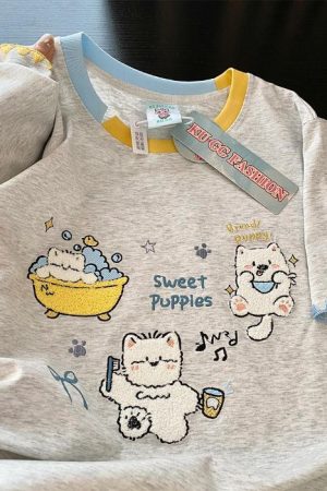 Trendy Color-Block Embroidered Cute Cat Short Sleeve T-Shirt for Women - Summer Fashion Must-Have