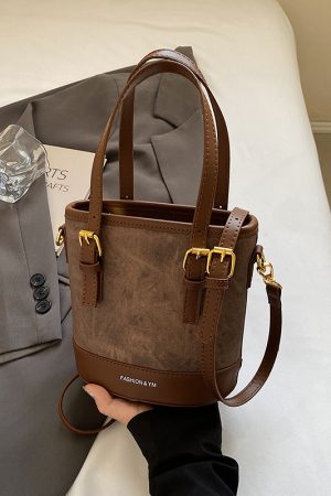 Trendy Color-Blocking Shoulder Crossbody Bucket Bag - Versatile Spliced Design for Women 2025