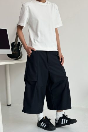 Trendy Deconstructed Pleated Straight-Leg Men's Shorts - Retro Loose Cropped Pants for a 90s Y2K Style Look