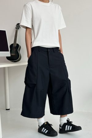 Trendy Deconstructed Pleated Straight-Leg Men's Shorts - Retro Loose Cropped Pants for a 90s Y2K Style Look