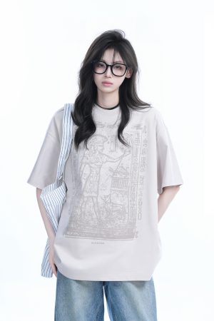 Trendy Indian Spray Print Short-Sleeve T-Shirt for Women, Unique Loose Fit Half-Sleeve Tee, Boho Chic Style