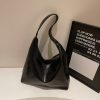 Trendy Large Capacity Tote Bag for Women - Stylish Shoulder Handbag for Commuting, High-Quality Underarm Design, 2025 Fashion