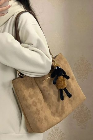 Trendy Large Capacity Tote Bag for Women, 2023 College Style, Ideal for Students and Commuting, Chic Shoulder Bag