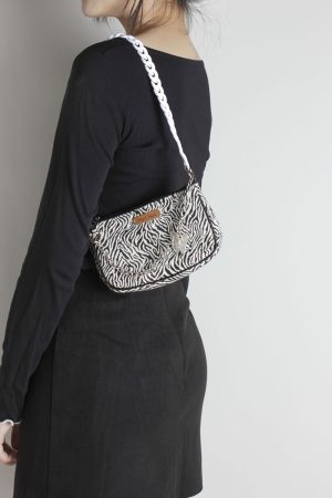 Trendy Leopard Print Zebra Pattern Crossbody Phone Bag for Women - Cute Underarm Bag for Spring and Summer 2022 Fashion