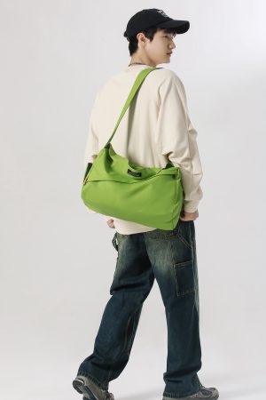 Trendy Lightweight Crossbody Bag for Men and Women - Dry and Wet Separation Sports Fitness Handbag